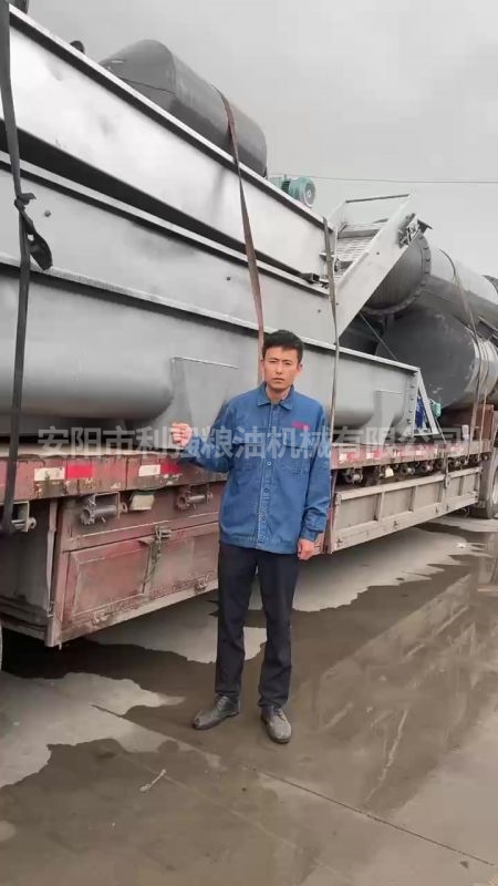 150噸食品級(jí)牛油生產(chǎn)線發(fā)貨現(xiàn)場